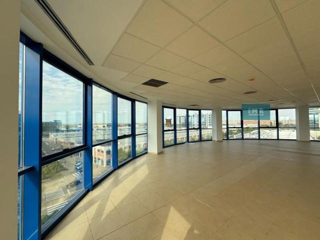 Oficina en venta en Sevilla, San Jerónimo photo 0