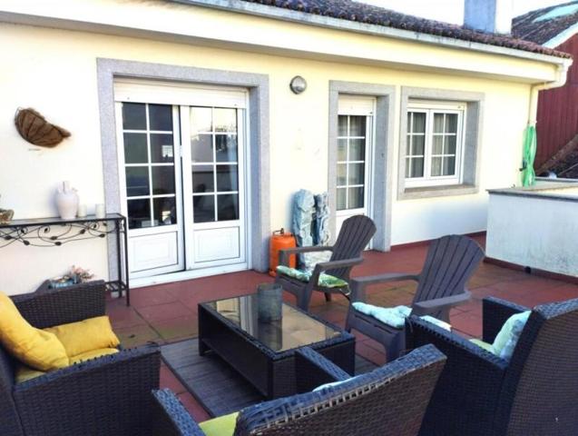 Casa en venta en Vilagarcía de Arousa photo 0