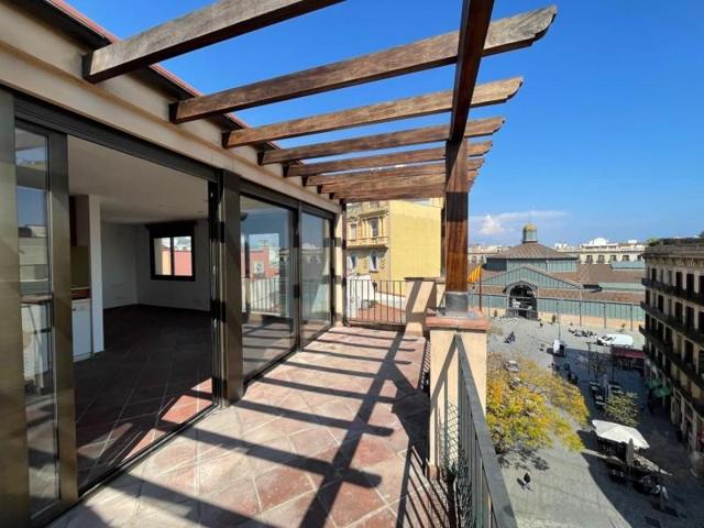 Aticos en venta en Barcelona, Sant Pere - Santa Caterina i la Ribera photo 0