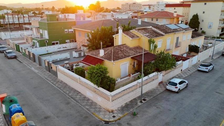 Chalet en venta en Bellreguard, Playa bellreguard photo 0