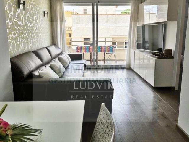 Piso en venta en Castell-Platja d'Aro photo 0