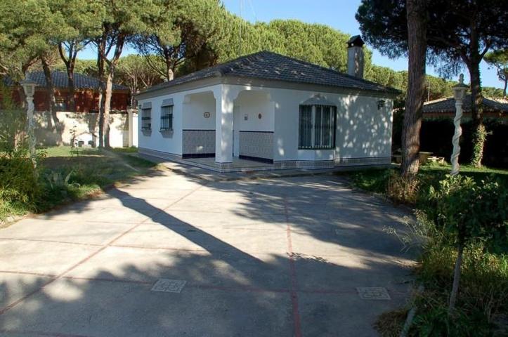 Chalet en venta en Chiclana de la Frontera, Fuente amarga photo 0