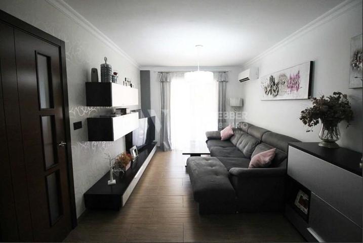 Apartamento en venta en Caleta de Vélez photo 0