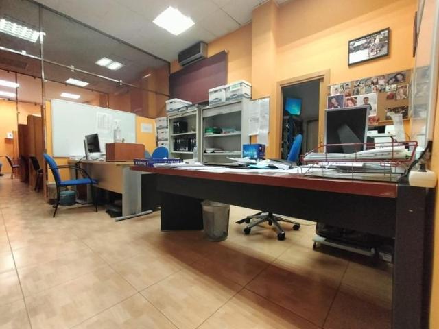 Nave industrial en venta en Coslada, Coslada photo 0