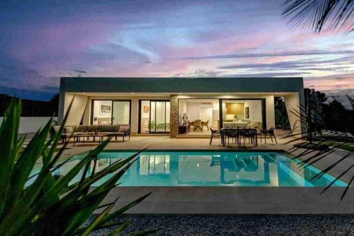 Casa en venta en Calasparra photo 0