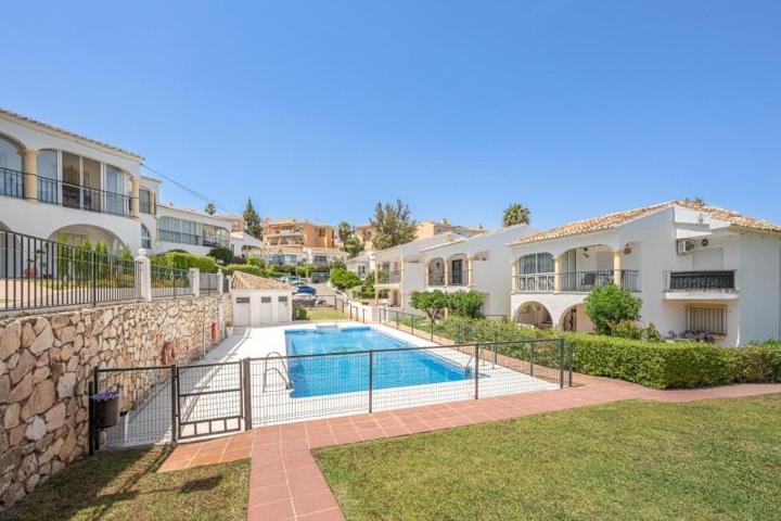 Apartamento en venta en Fuengirola, Torreblanca del Sol photo 0