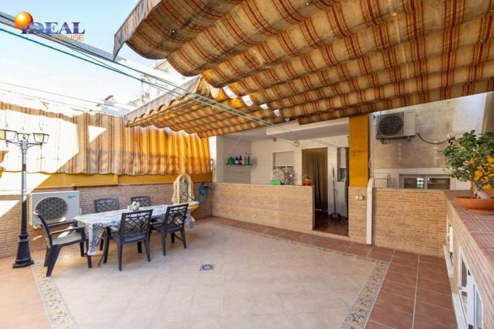 Casa en venta en Maracena, Zona metropolitana photo 0