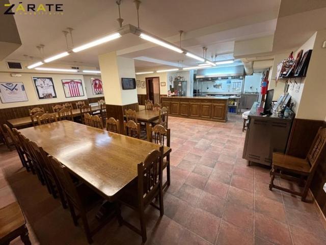 Local comercial en venta en Bilbao, Campo Volantin photo 0