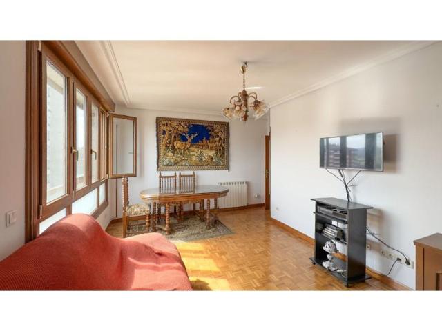 Piso en venta en Donostia-San Sebastián, Altza photo 0
