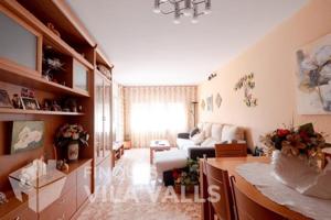 Piso en venta en Caldes de Montbui, L atmeller photo 0