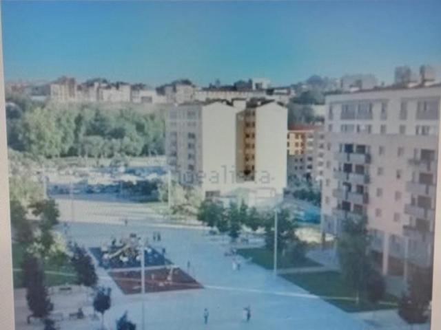 Piso en venta en Pamplona, Rochapea photo 0