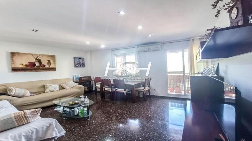 Duplex en venta en Burjassot, El Castell photo 0