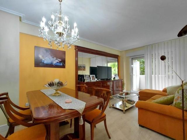 Piso en venta en Vitoria-Gasteiz, Vitoria-Gasteiz photo 0