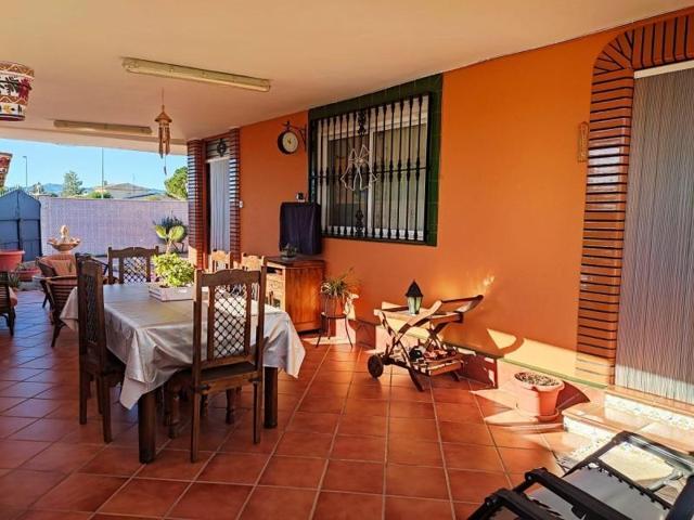 Chalet en venta en Villarreal, El Madrigal photo 0