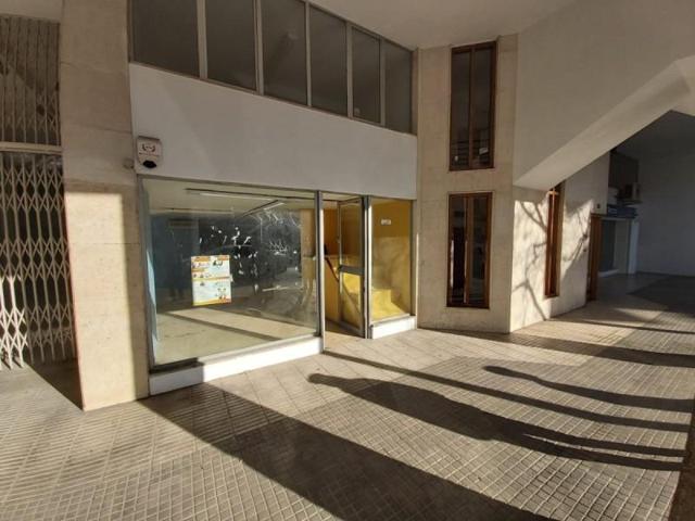 Local comercial en venta en Mallorca, Son Armadans photo 0