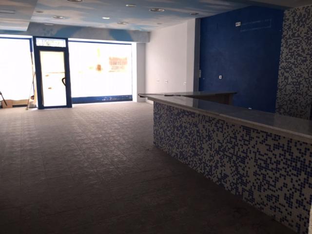 Local comercial en venta en Oviedo, Centro photo 0