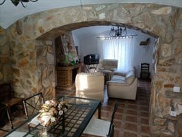 Chalet en venta en Olivenza photo 0