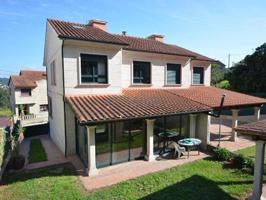 Chalet en venta en Cangas, Magdalena photo 0