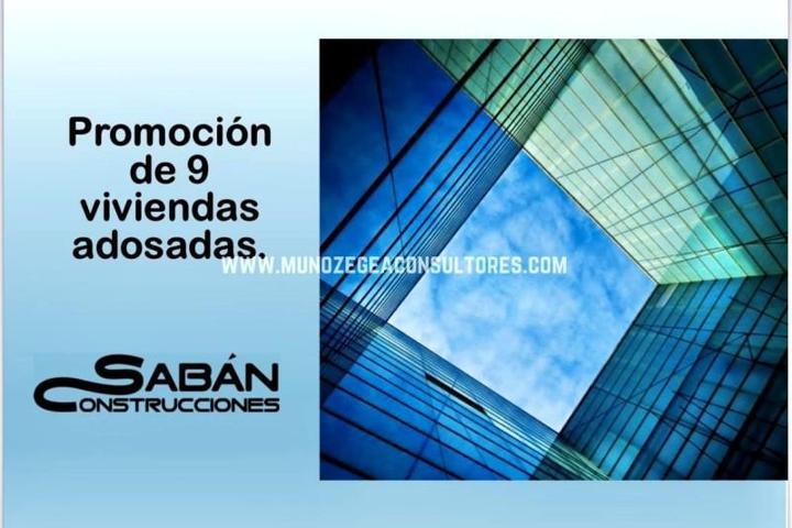 Chalet en venta en Lucena, Ronda del Valle, 14900 photo 0