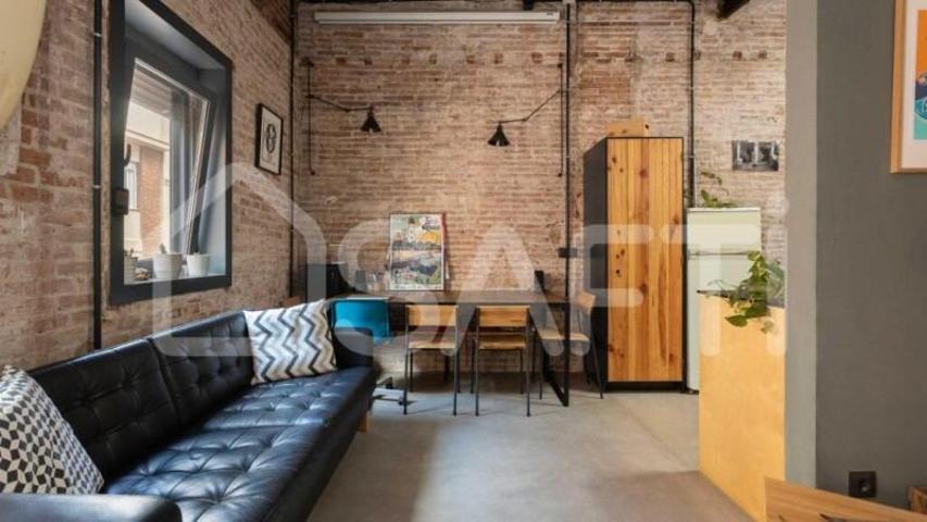 Piso en venta en Barcelona photo 0