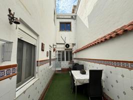 Casa en venta en Algemesí, Algemesi photo 0