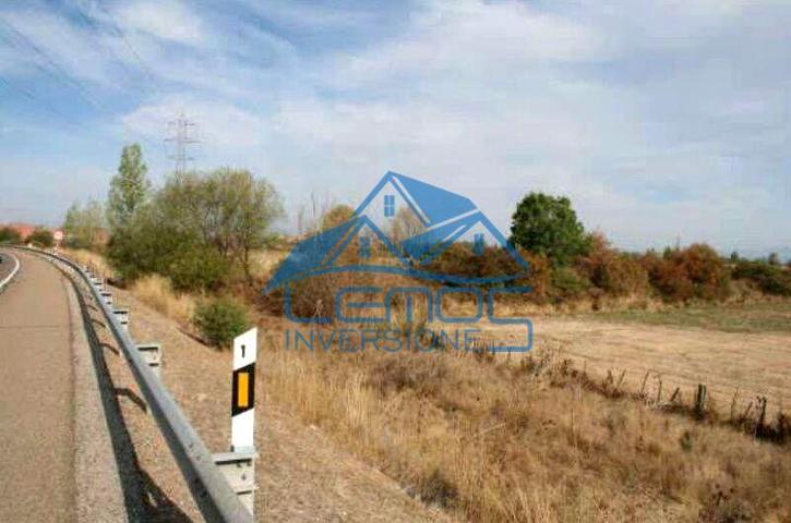 Terreno en venta en Villaquilambre, Calle las Huergas, 24193 photo 0