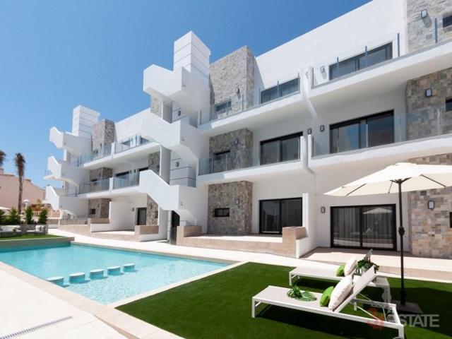 Apartamento en venta en Elche photo 0