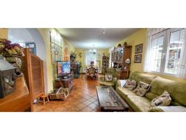 Chalet en venta en Valdeaveruelo photo 0