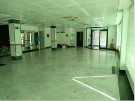 Local comercial en venta en Alhaurín de la Torre, CALLE LANZAROTE, 29130 photo 0