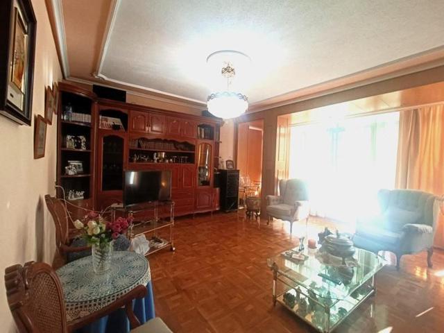 Piso en venta en Alicante, Casco antiguo photo 0