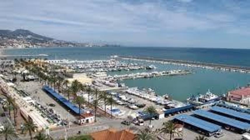 Apartamento en venta en Fuengirola, 1ª Línea de playa photo 0