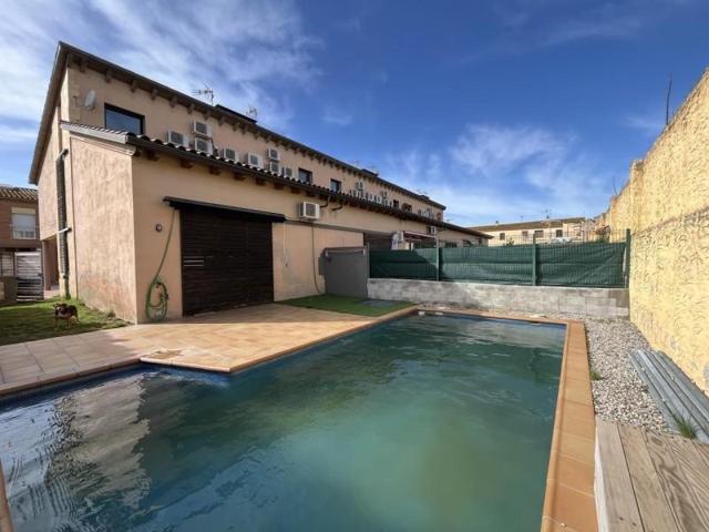 Casa en venta en Torroella de Fluvià, Alt Empordà-Torroella de Fluvià photo 0