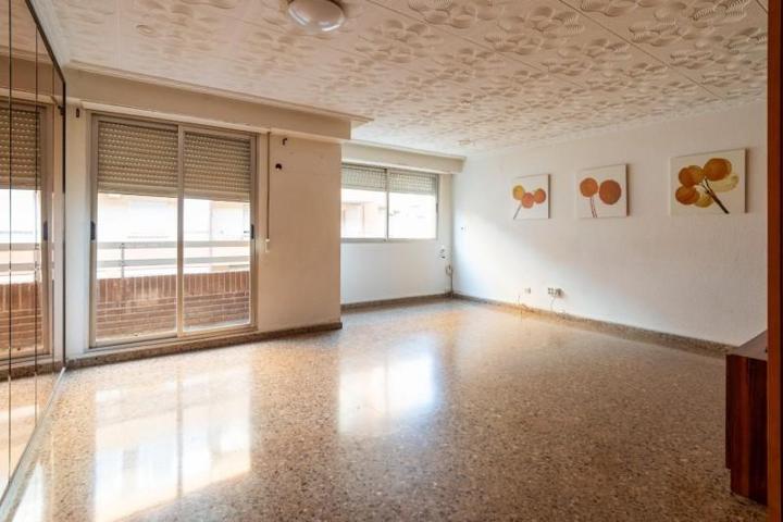 Piso en venta en Mislata, Los Juzgados photo 0