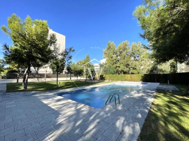 Piso en venta en Salou photo 0