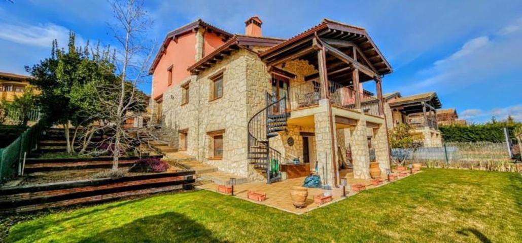 Casa en venta en Grajera photo 0