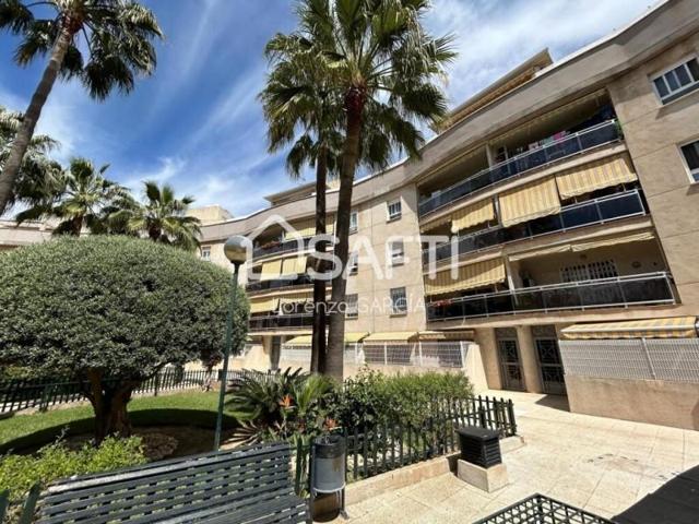 Piso en venta en Málaga photo 0