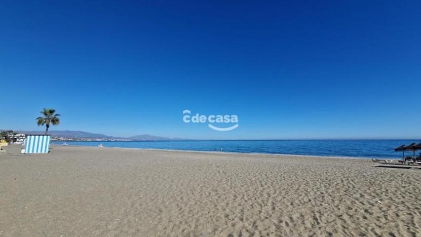 Apartamento en venta en San Luis de Sabinillas, Costa del Sol photo 0