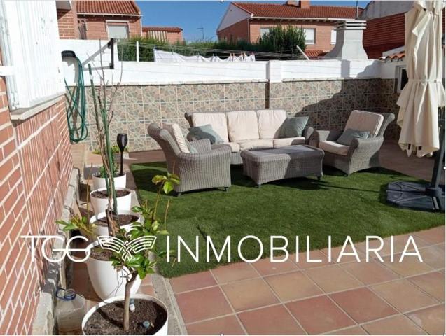 Adosada en venta en Cedillo del Condado, Castilla la mancha photo 0