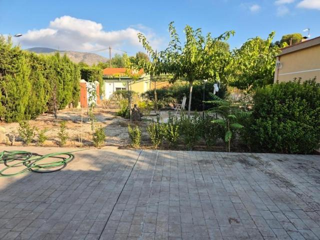 Chalet en venta en Petrer, Loma badá photo 0