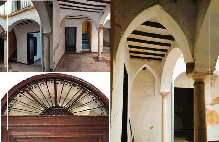 Chalet en venta en Carmona, Andalucia photo 0