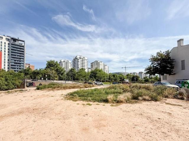 Terreno en venta en Valencia, Fonteta de Sant Lluìs photo 0