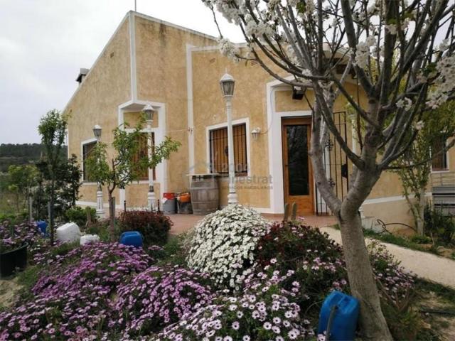 Chalet en venta en Relleu, Partida les Macaroves, 03578 photo 0