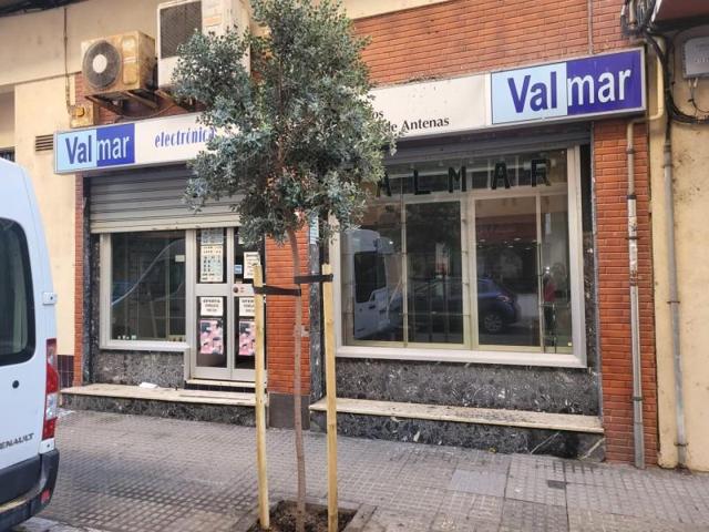 Local comercial en venta en Cádiz, San Felipe photo 0