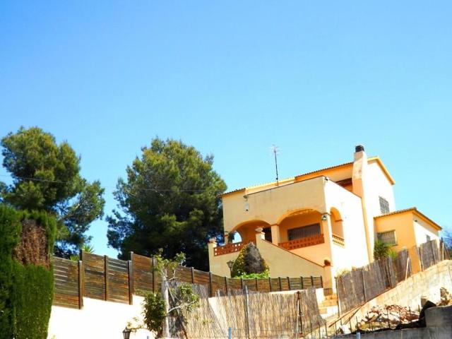 Chalet en venta en Segur de Calafell, Segur de dalt photo 0