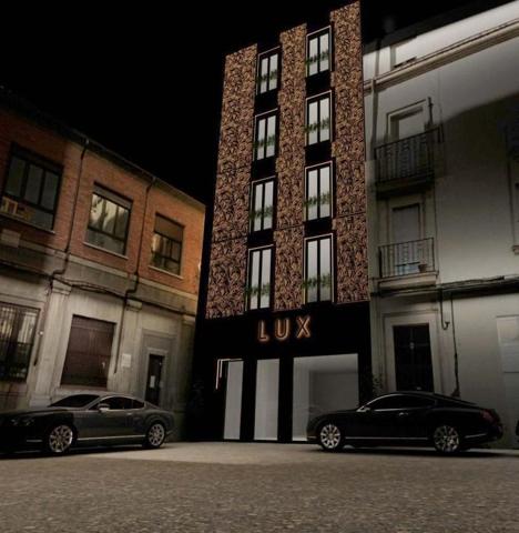 Piso en venta en León, Centro photo 0