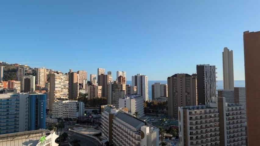 Apartamento en venta en Benidorm, Levante photo 0