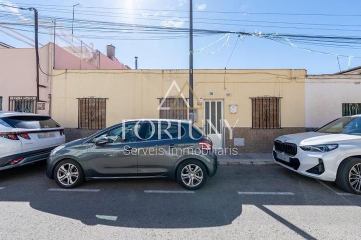 Casa en venta en Reus, Migjorn photo 0