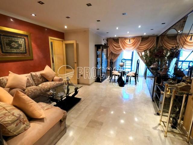 Piso en venta en Almuñécar photo 0