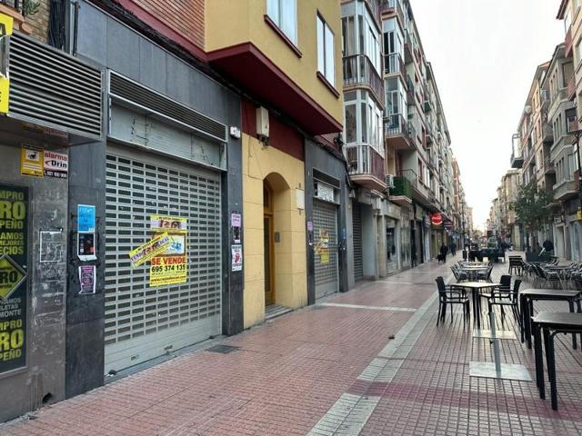 Local comercial en venta en Zaragoza, Delicias photo 0