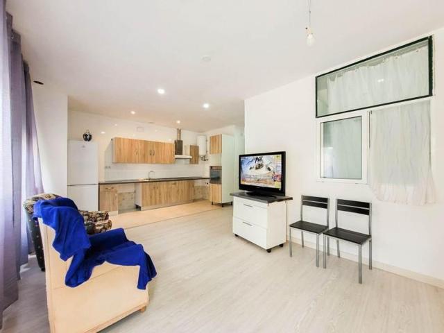 Local comercial en venta en Piera, Carretera Igualada photo 0